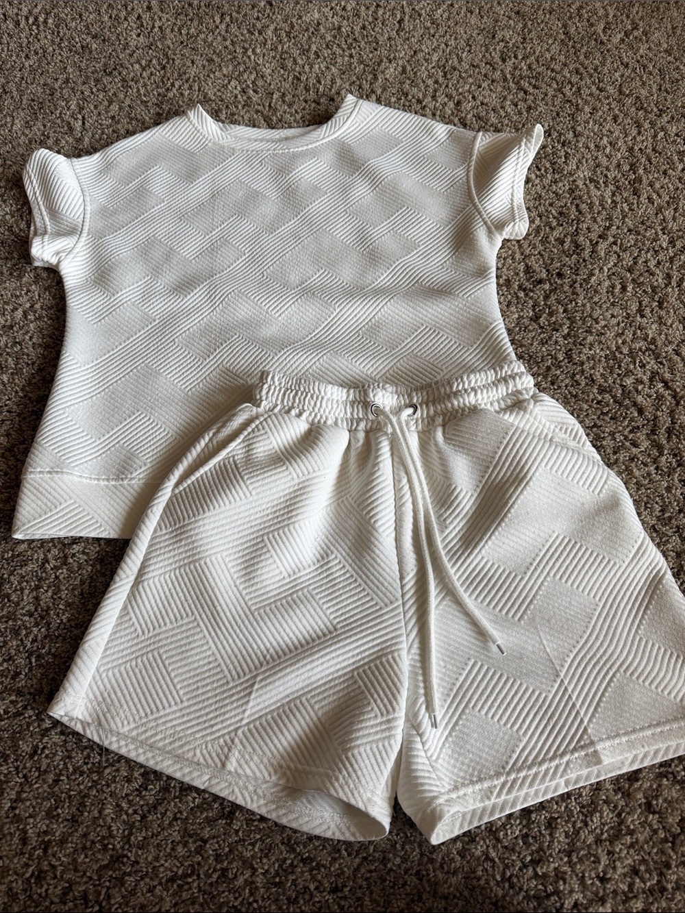 Women’s Cream Textured Knit Tunic Top - Short Sleeve